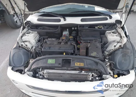 2005 Mini Cooper from USA, damaged, VIN WMWRC33595TJ69198